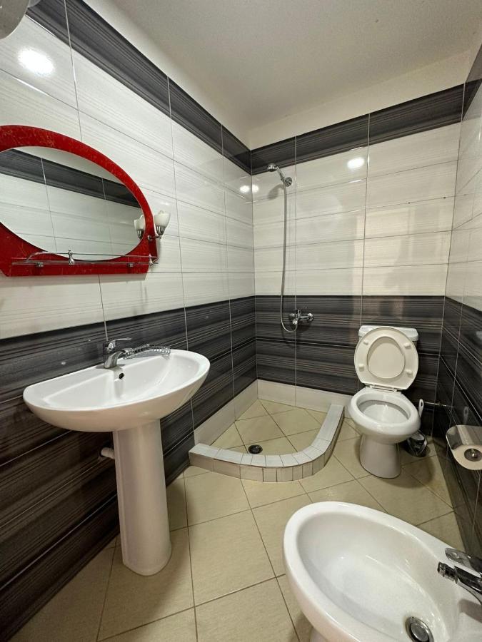 Vlora Villa With Private Parking Vlorë Exterior foto