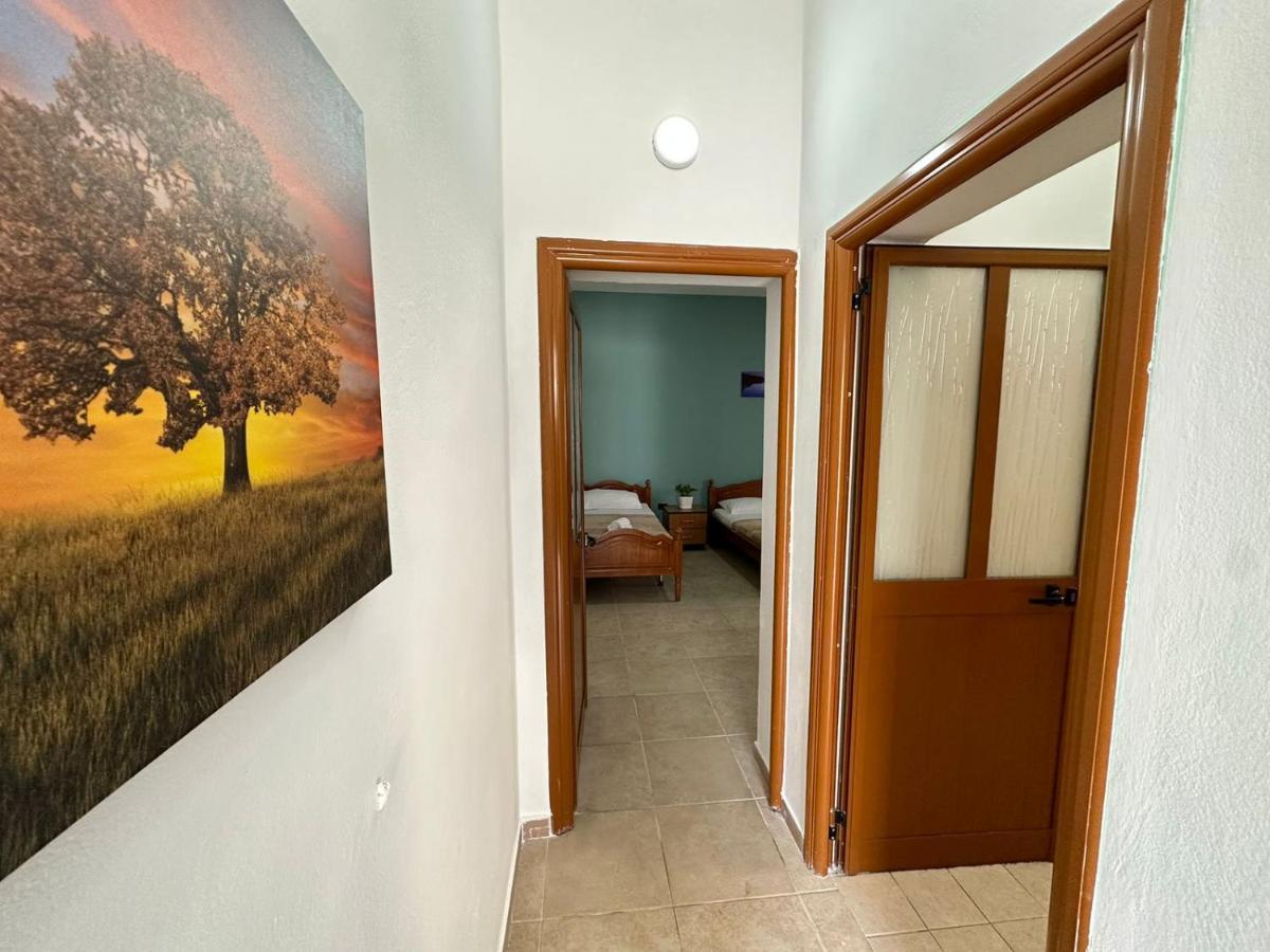 Vlora Villa With Private Parking Vlorë Exterior foto