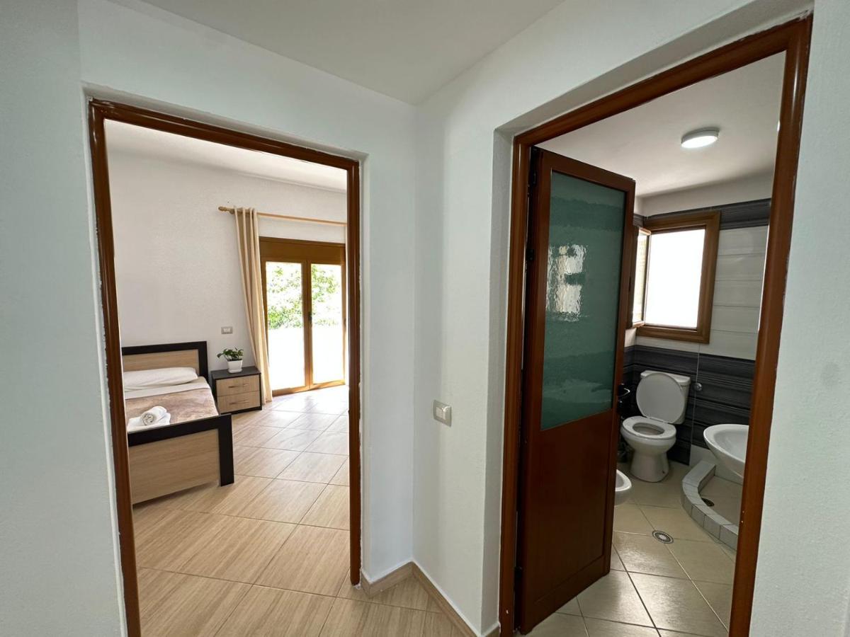 Vlora Villa With Private Parking Vlorë Exterior foto