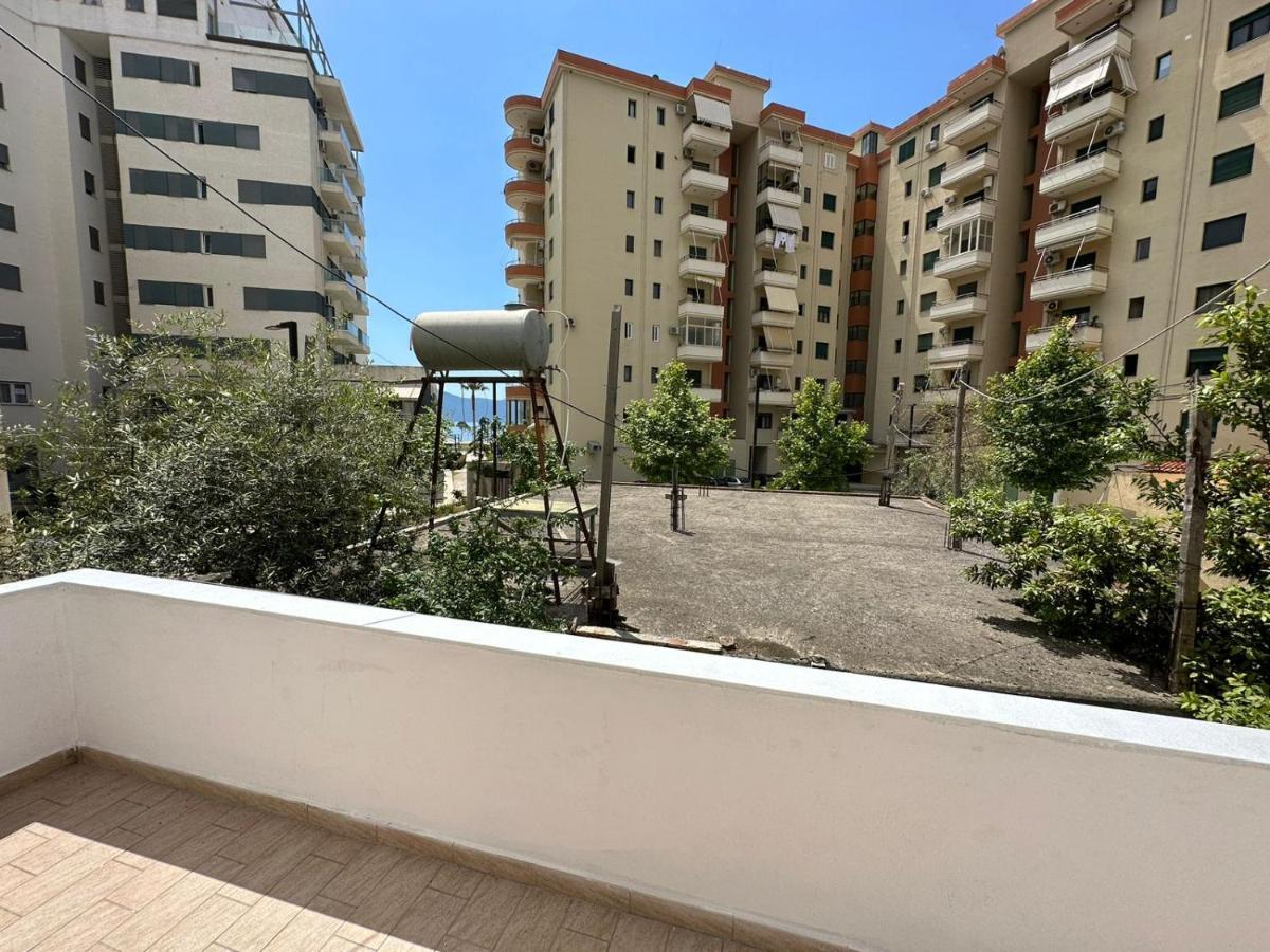 Vlora Villa With Private Parking Vlorë Exterior foto